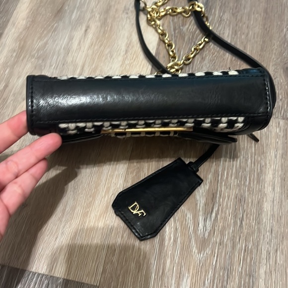 DVF Diane vons furstenberg shoulder bag - Picture 2 of 6